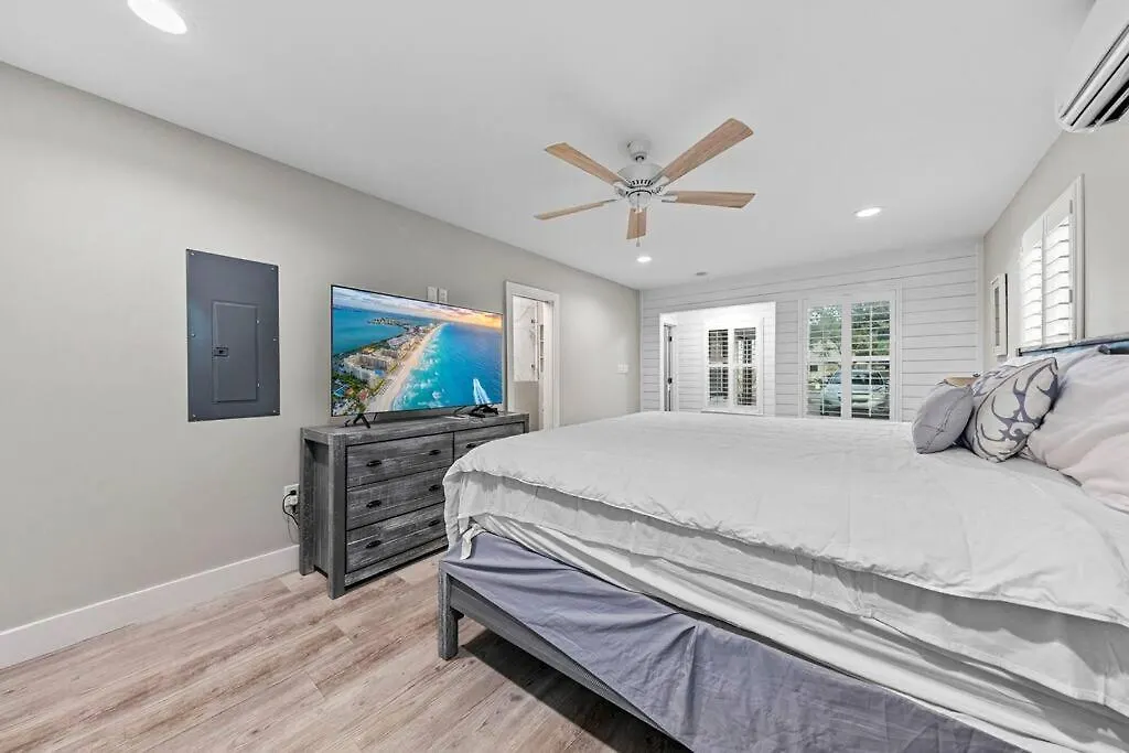 Blue Haven With Pool Villa Destin